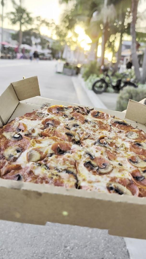 House of Pizza